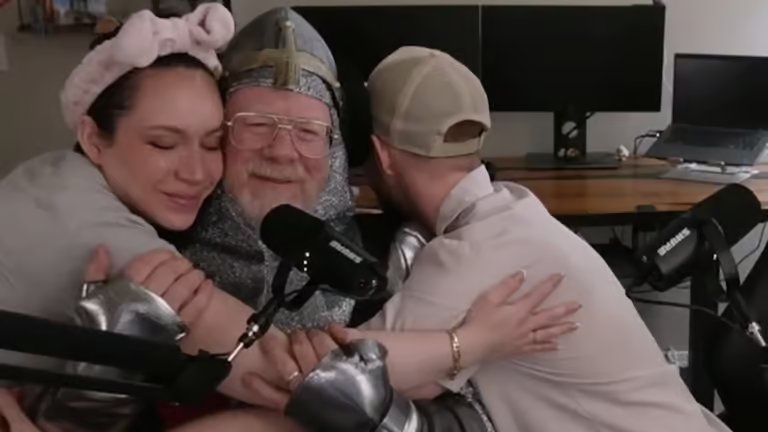 69岁父亲《黑魂》挑战1400人去世后认识亲情的真正意义
